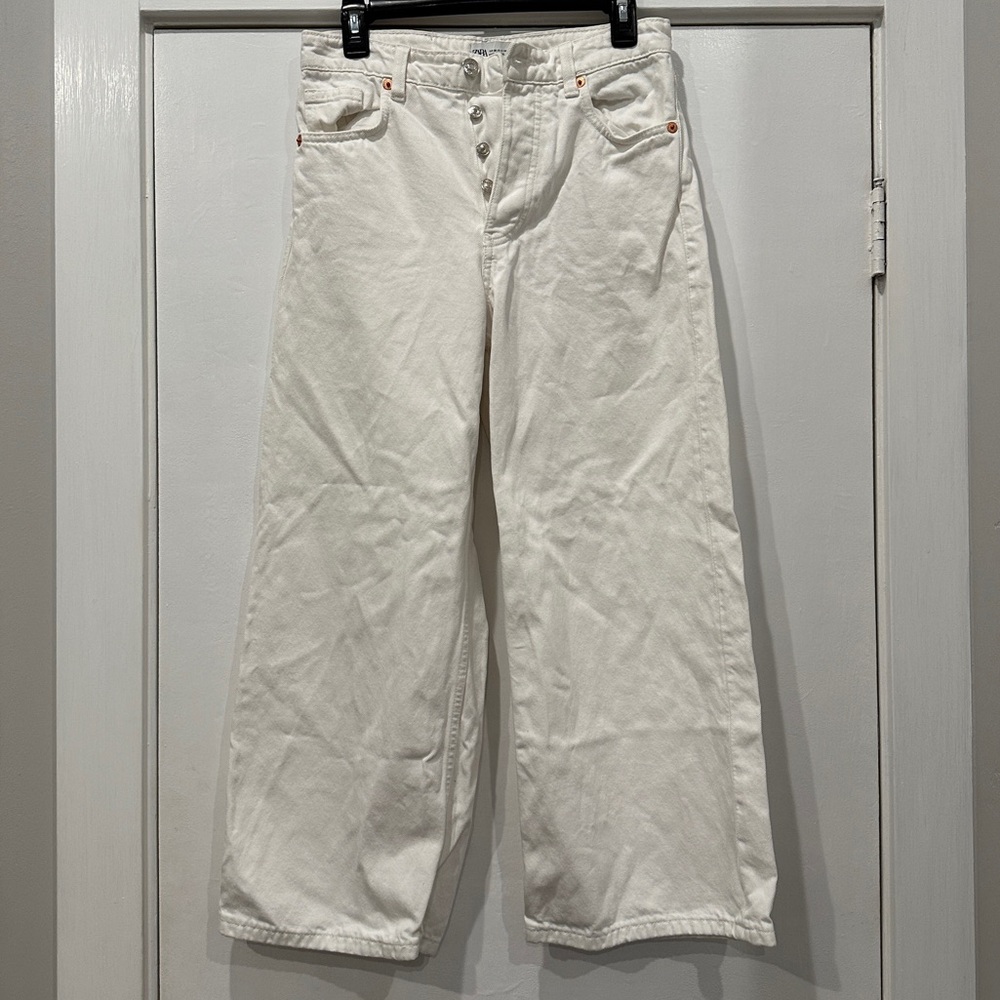 Zara White Wide Legged Jeans